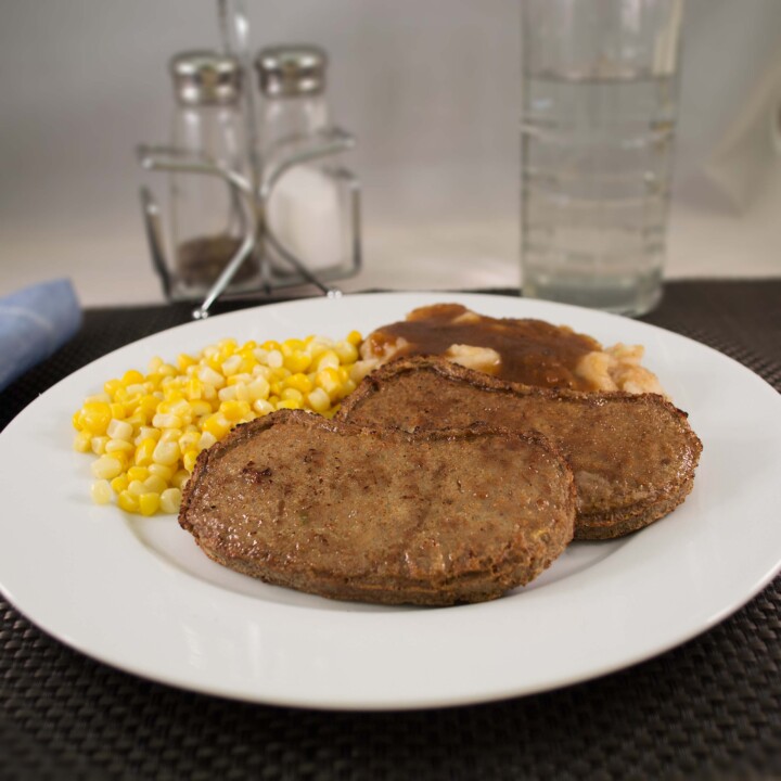 Fully Cooked Chicken And Beef Salisbury Steak Patties 54/3 Oz