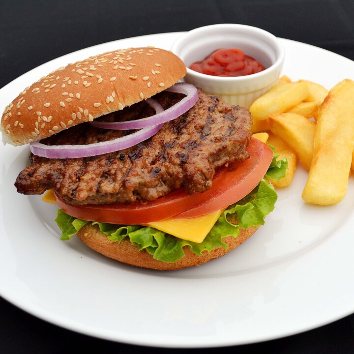 Fully Cooked 85/15 Ground Beef Patties 40/4 Oz